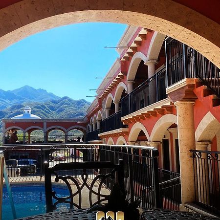 Hotel Real De Los Álamos Kültér fotó