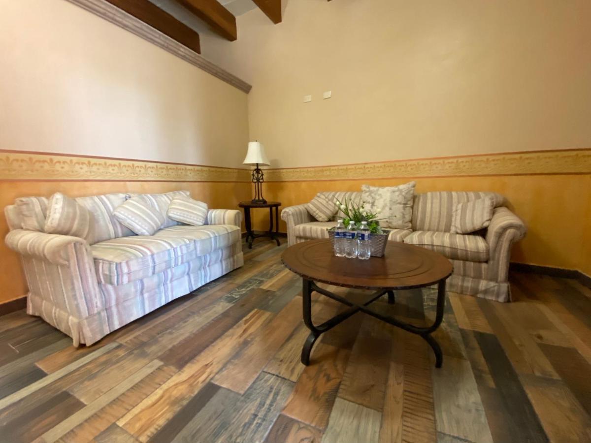 Hotel Real De Los Álamos Kültér fotó